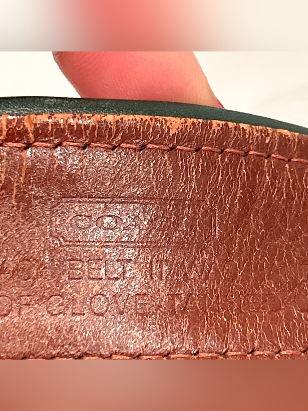 Vintage Coach Leather Belt Dark Green Size Large Waist 28-32 With Green Hangtag - Picture 7 of 9